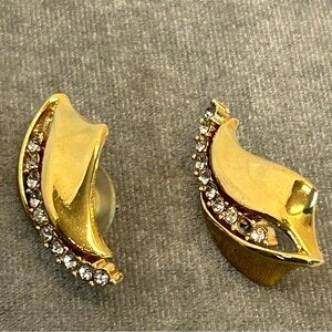 Vintage Gold tone crystal rhinestone cubic zirconia earrings